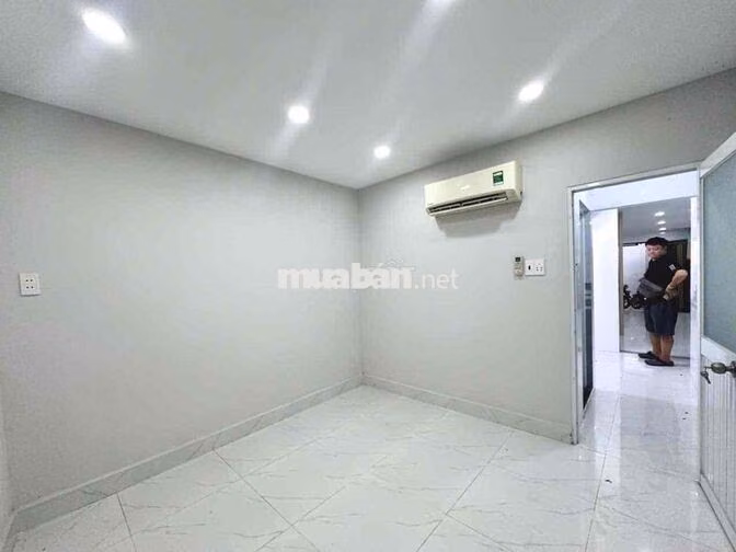 Chính Chủ cho Thuê nhà ngay hẻm 260 Bà Hạt