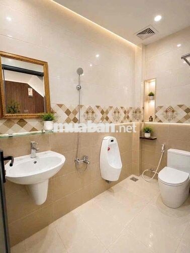 Nguyên căn nhà mới KDC Ô mê Ly nhà bè sân đậu ô tô