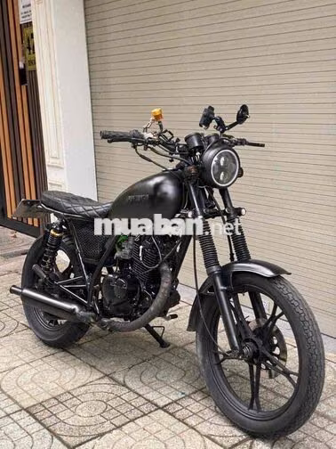 Suzuki GN125 Đen