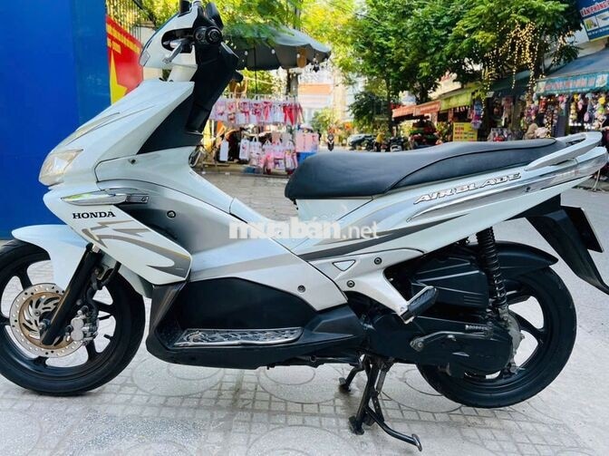 Honda Airblade 110 FI 2011 Trắng