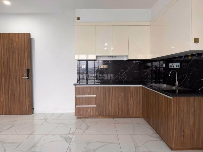 CC Nguyễn Thượng Hiền . BT . DT 60m2 2PN NTCB Giá 11Tr