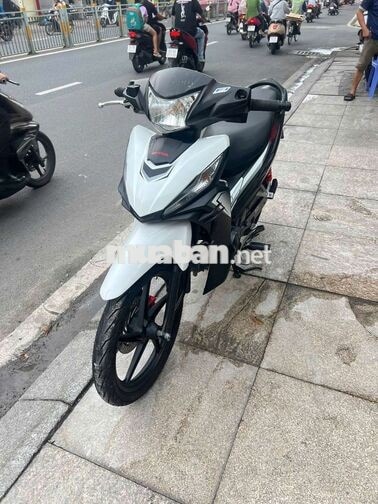 Honda Wave RSX Fi 2022 Trắng đen Đã sử dụng
