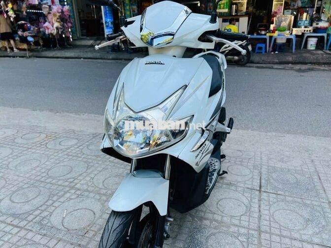 Honda Airblade 110 FI 2011 Trắng
