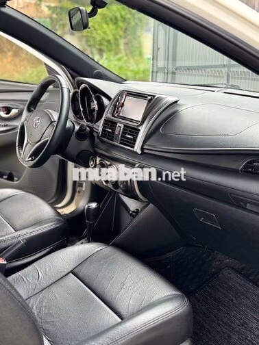Toyota Yaris 1.5G 2017 Trắng 65.000km quá đẹp luôn