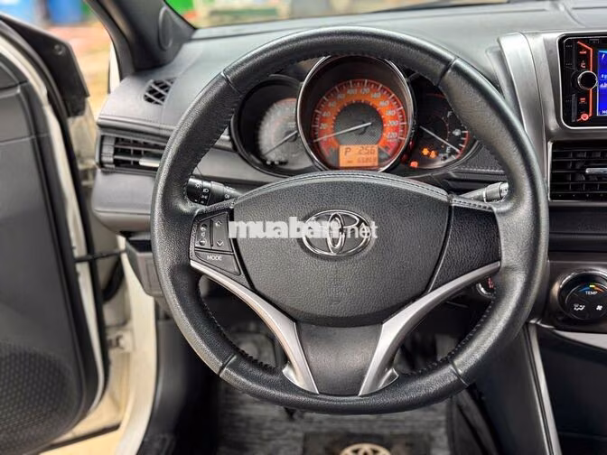 Toyota Yaris 1.5G 2017 Trắng 65.000km quá đẹp luôn
