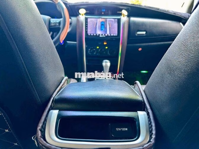 Toyota Fortuner 2019 Dầu Tự động 100000 km Trắng