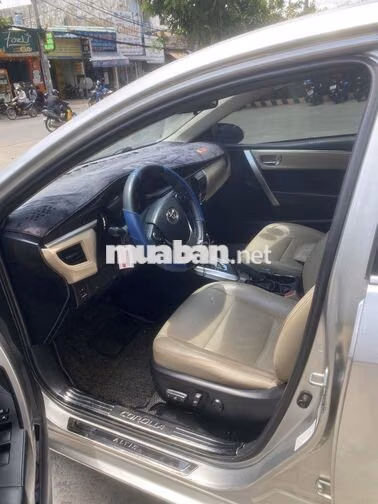 Toyota Altis 1.8G 2016 Bạc 110000 km