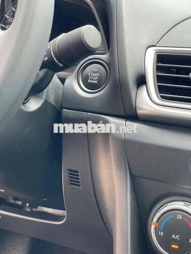Mazda 3 Sedan 1.5 AT 2017 Trắng 10.000 km