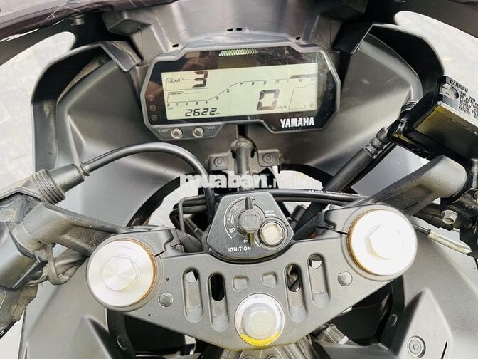 Yamaha R15 V3 2023 Xám Vàng