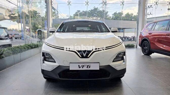 VinFast VF6 Plus 2026 Trắng