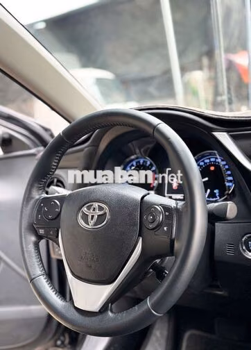 Toyota Altis 1.8G 2021 chỉ mới 15.000 km như mới