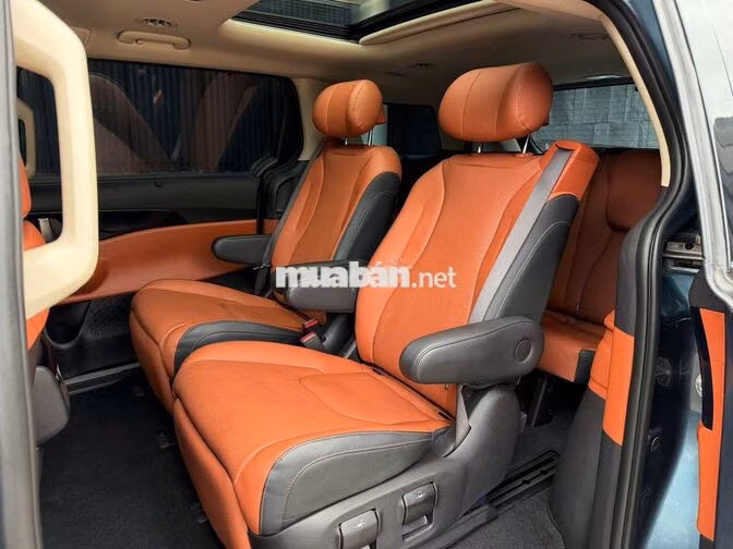 Kia Carnival 2.2D Signature 2024 Xám 25000 km