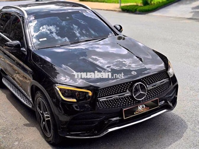 GLC300 AMG Model 2021 màu đen / nt kem siêu đẹp