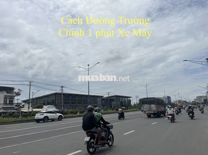 Bán Nhà Gần Sân Bay Tân Sơn Nhất giá rẻ !
