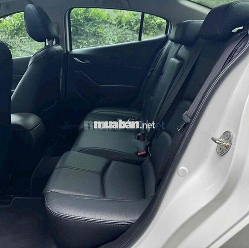 Mazda 3 Sedan 1.5 AT 2017 Trắng 10.000 km