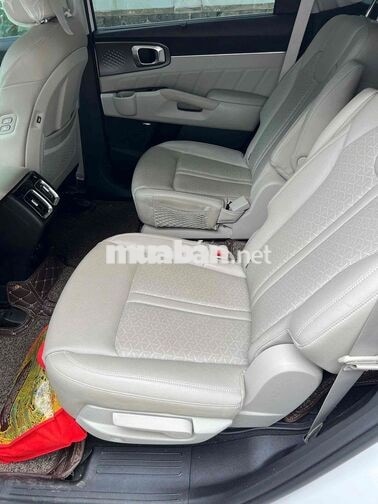 Kia Sorento Signature 2.2 AT AWD sản xuất 2022