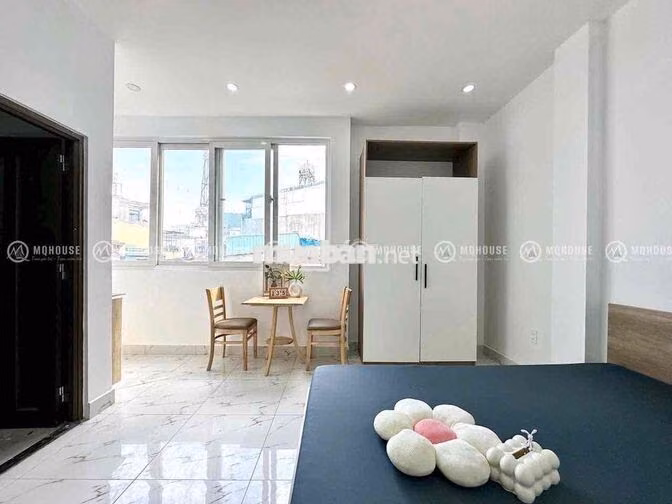 STUDIO CỬA SỔ THOÁNG 30M2 - FULL NỘI THẤT - KHU LÊ VĂN SỸ, GIÁP Q3