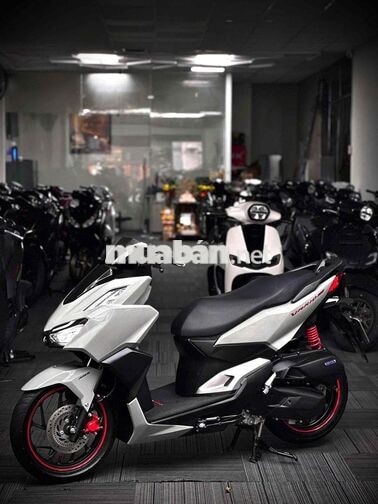Honda VARIO 160 ABS 2023 Xám xi măng 1 vạn