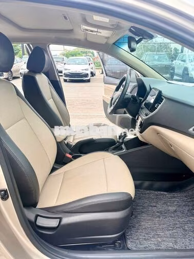 Hyundai Accent ATH 2023 Vàng cát 46000 km