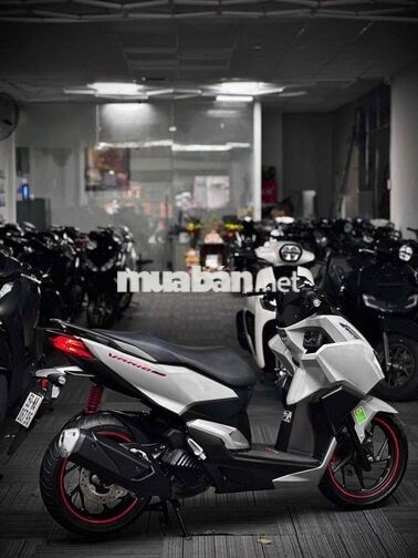 Honda VARIO 160 ABS 2023 Xám xi măng 1 vạn
