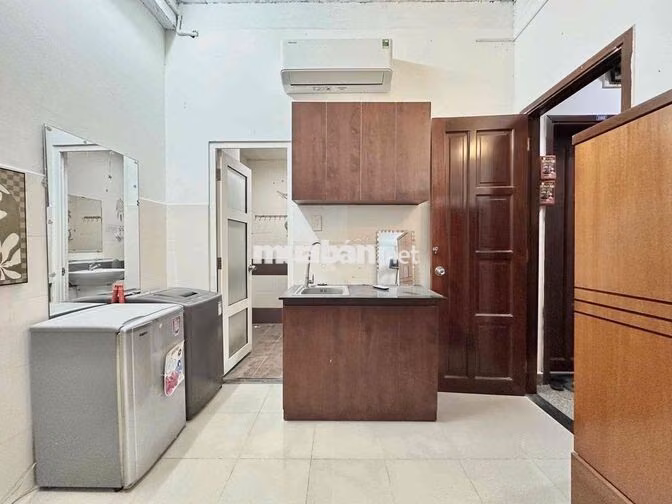 PHÒNG GÁC HSSV GẦN VLU CS1, ĐH SÀI GÒN, SƯ PHẠM, KHOA HỌC TỰ NHIÊN Q1