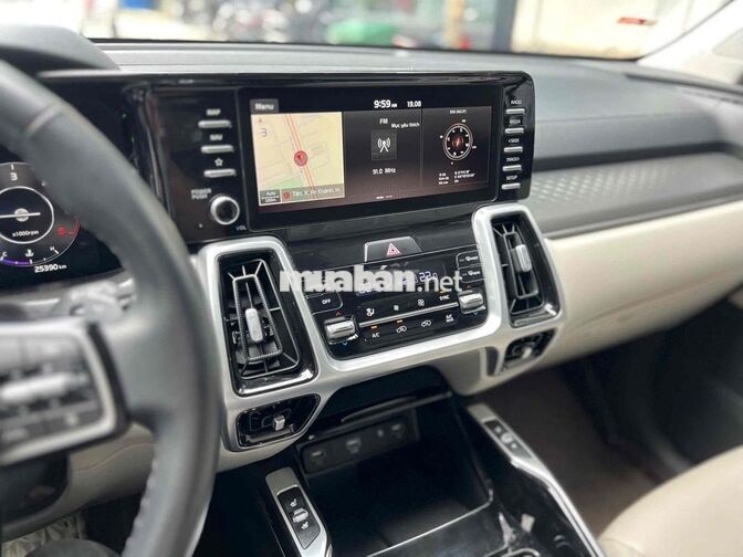 Kia Sorento Signature 2.2 AT AWD sản xuất 2022