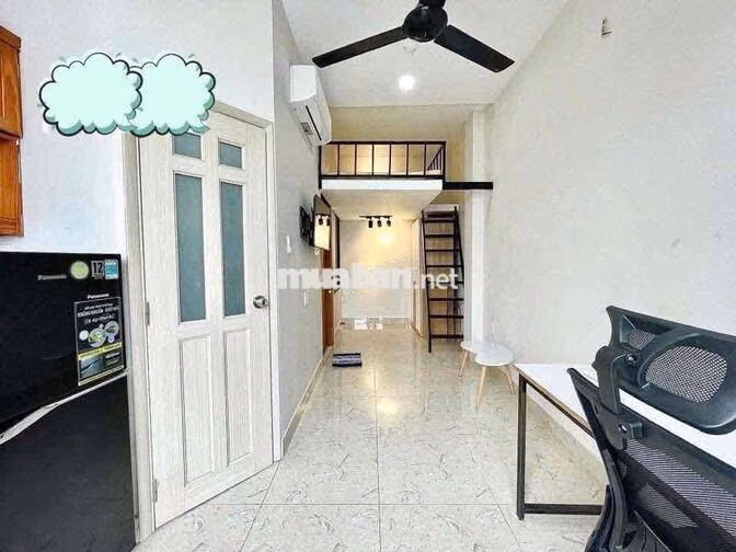 Cho thuê 2 phòng Bình Thạnh có ban công thang máy gần chợ Bà Chiểu