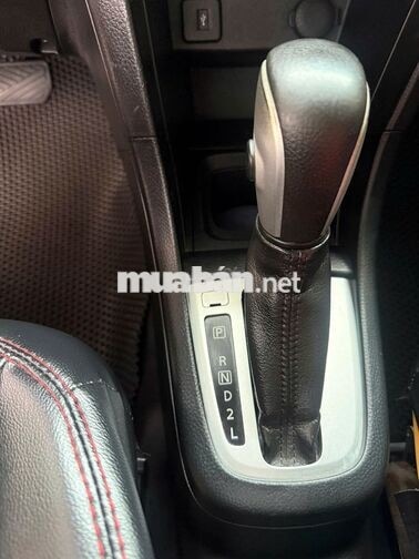 Suzuki Swift 2014 Tự động Đỏ 85.000 km