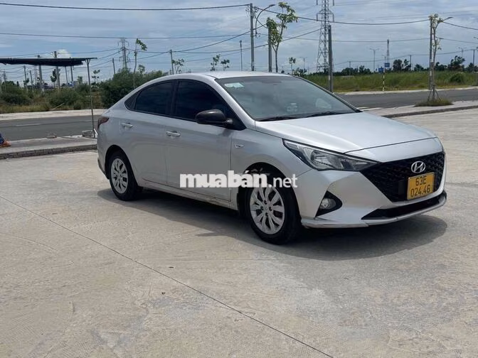 Hyundai Accent 2023 Số sàn Bạc