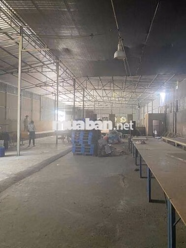 cho thuê kho xưởng 1500m2 giá siêu rẻ 25tr