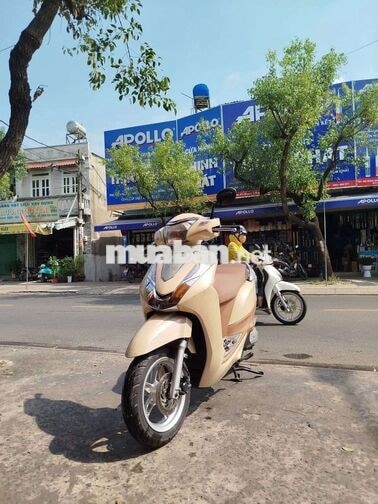 Honda Lead 2015 Vàng kem Tự động