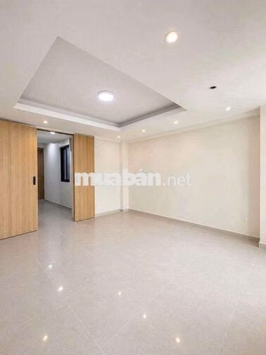 cho thuê nhà mới mặt tiền Trường sơn, p2. khu sân bay