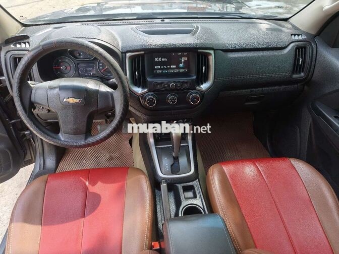 Chevrolet Trailblazer LT 2.5AT 2018 Xám 120000 km