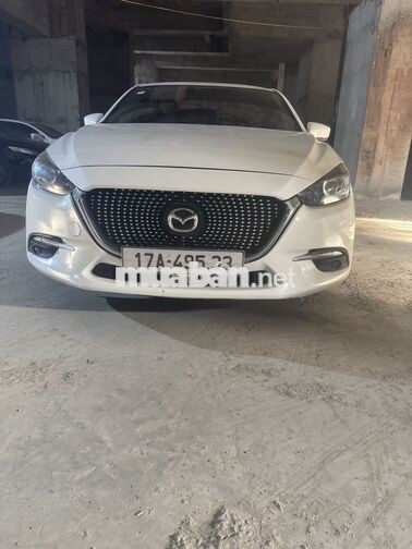 Mazda Mazda 3 2019 Trắng 10 vạn km