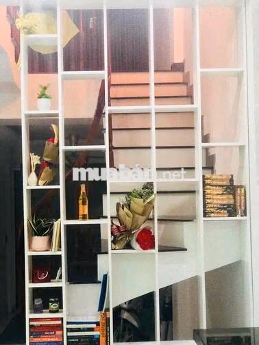 CHO THUÊ NHÀ NGUYÊN CĂN KHƯƠNG HẠ- VỪA Ở VỪA KINH DOANH