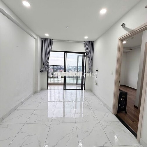 CHO THUÊ NHANH 2PN 70M2 SẴN 2 MÁY LẠNH CHỈ 6TR3 TẠI CHARM CITY DĨ AN