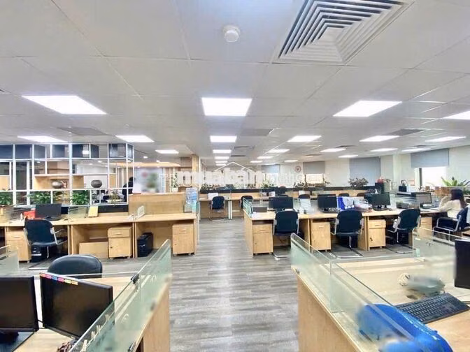 🏢 Cho Thuê Nhà Lê Thiệt P.Phú Thọ Hòa Tân Phú – 10x20m, Hầm Trệt 3 Lầu