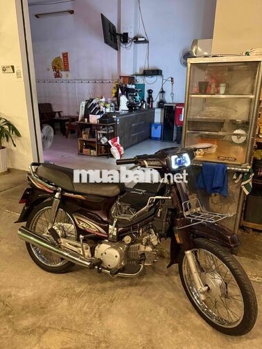 Honda Dream Super Nâu