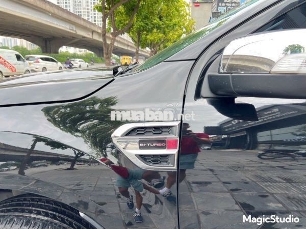 Ford Everest Titanium 2.0L 4x2 AT 2022