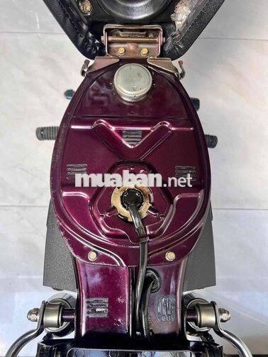 Honda Dream Super Nâu