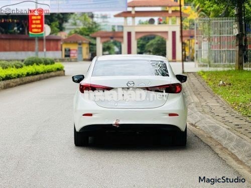 Xe Mazda 3 2.0 AT 2015 - 340 Triệu