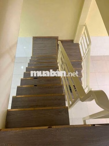 CHO THUÊ NHÀ MT GIÁ RẺ MỚI ĐẸP 3PN 2WC 8TRIUE