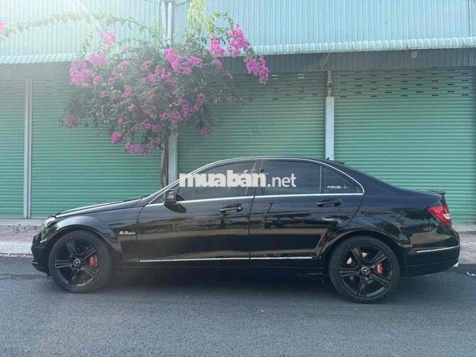 Mercedes-Benz C300 AMG 2009 Đen