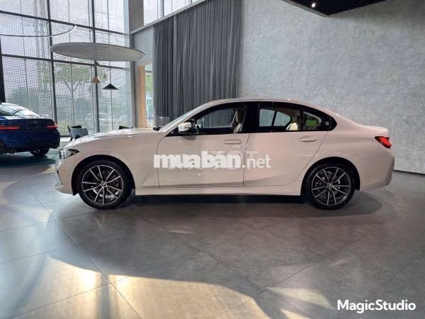 BMW 3 Series 320i Sport Line 2025 - 1 Tỷ 399 Triệu
