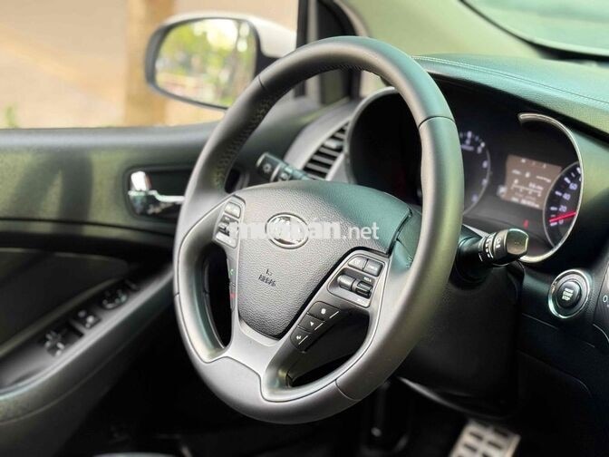 Kia Cerato Kuop 2.0 2014 Trắng Tự động