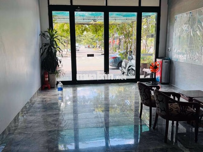 Cho thuê phòng làm việc , đường Thái Văn Lung , phường Hoà Xuân.