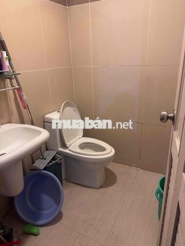 Cho thuê 1 phòng giá sinh viên trong căn hộ chung cư Đức Khải quận 7