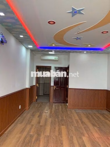 NHÀ MỚI HẺM XE TẢI CMT8 QUẬN TÂN BÌNH