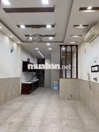 NHÀ MỚI HẺM XE TẢI CMT8 QUẬN TÂN BÌNH