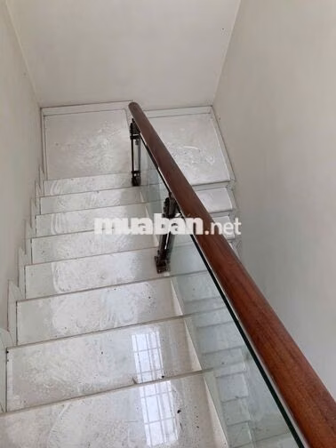 NHÀ MỚI HẺM XE TẢI CMT8 QUẬN TÂN BÌNH